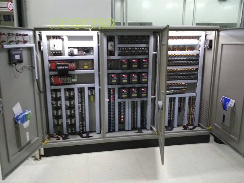 老化線(xiàn)電控柜.jpg